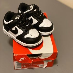 Dunk Low TD “ Black White”